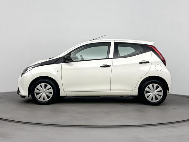 Toyota AYGO 1.0 VVT-i x-fun | Airco | Centrale Vergrendeling |