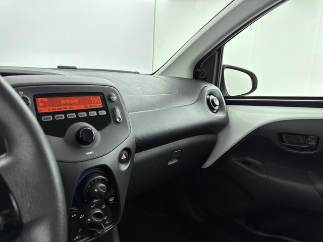 Toyota AYGO 1.0 VVT-i x-fun | Airco | Centrale Vergrendeling |