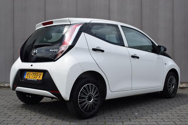 Toyota AYGO 1.0 VVT-i 5Drs X-Now Airco | Originele Audio | Stuurbekrachtiging | Isofix