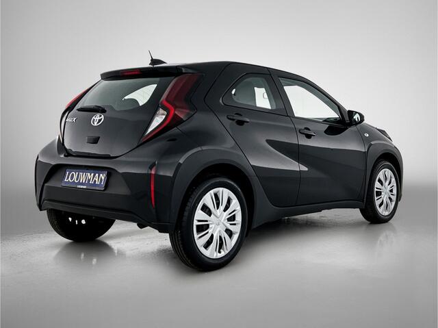 Toyota AYGO X 1.0 VVT-i S-CVT Play