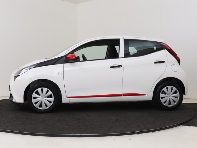 Toyota AYGO 1.0 VVT-i x-fun I Airco I 5 Deurs I Zuinig I Centrale vergrendeling met afstandsbediening I Volledig LOUWMAN Onderhouden I