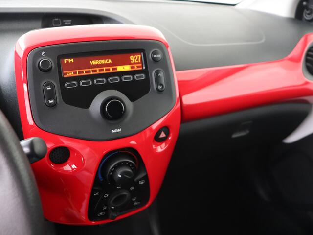 Toyota AYGO 1.0 VVT-i x-fun I Airco I 5 Deurs I Zuinig I Centrale vergrendeling met afstandsbediening I Volledig LOUWMAN Onderhouden I
