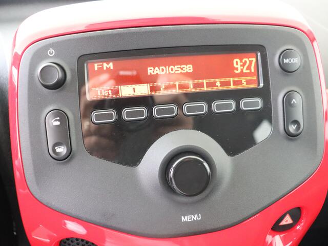 Toyota AYGO 1.0 VVT-i x-fun I Airco I 5 Deurs I Zuinig I Centrale vergrendeling met afstandsbediening I Volledig LOUWMAN Onderhouden I