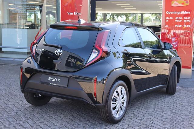 Toyota AYGO X 1.0 VVT-i play Automaat , NIEUW, LEVERBAAR 09-25 met ¤1.000 voordeel