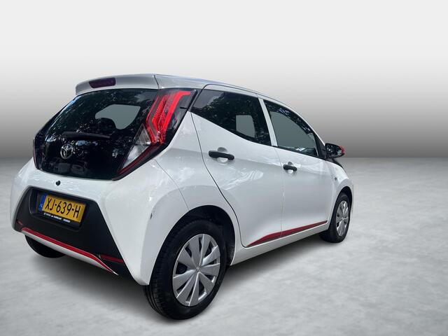 Toyota AYGO 1.0 VVT-i x-fun