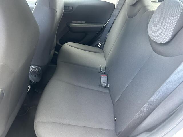 Toyota AYGO 1.0 VVT-i x-fun