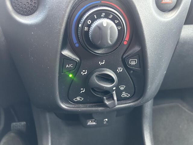 Toyota AYGO 1.0 VVT-i x-fun