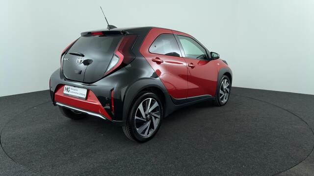 Toyota AYGO X 1.0 VVT-i MT Envy