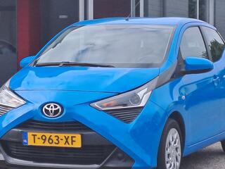 toyota-aygo-1.0-vvt-i-x-play