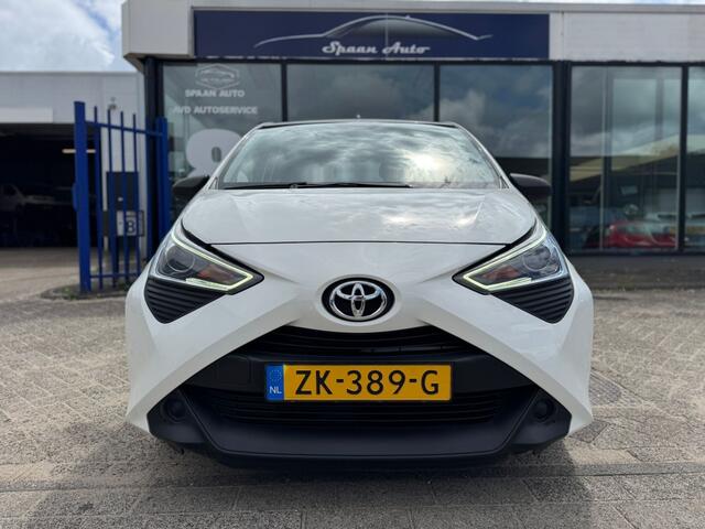 Toyota AYGO 1.0 VVT-i x-fun | 1ste eigenaar | AIRCO | LED | Elec ramen | BLE