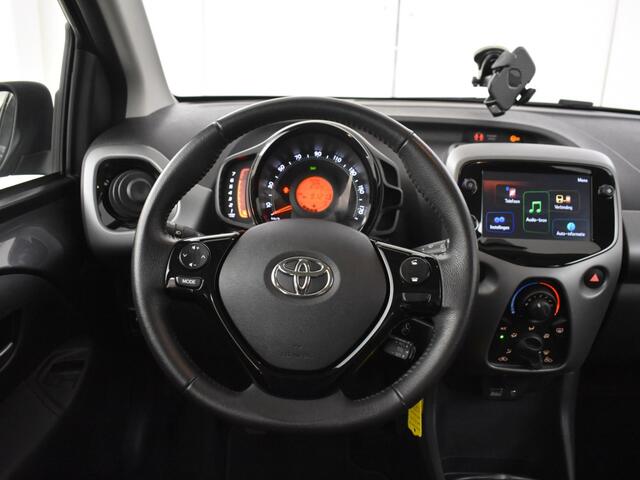 Toyota AYGO 1.0 VVT-i x-play | Trekhaak | Camera | Carplay