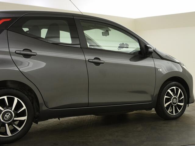 Toyota AYGO 1.0 VVT-i x-play | Trekhaak | Camera | Carplay