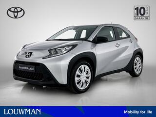 toyota-aygo-x-1.0-vvt-i-s-cvt-play-