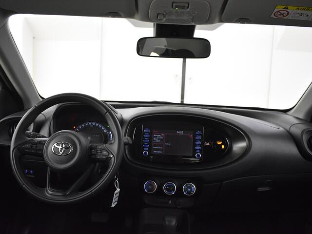 Toyota AYGO 1.0 VVT-i S-CVT Play| Camera | Apple & Android carplay