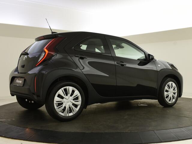 Toyota AYGO 1.0 VVT-i S-CVT Play| Camera | Apple & Android carplay
