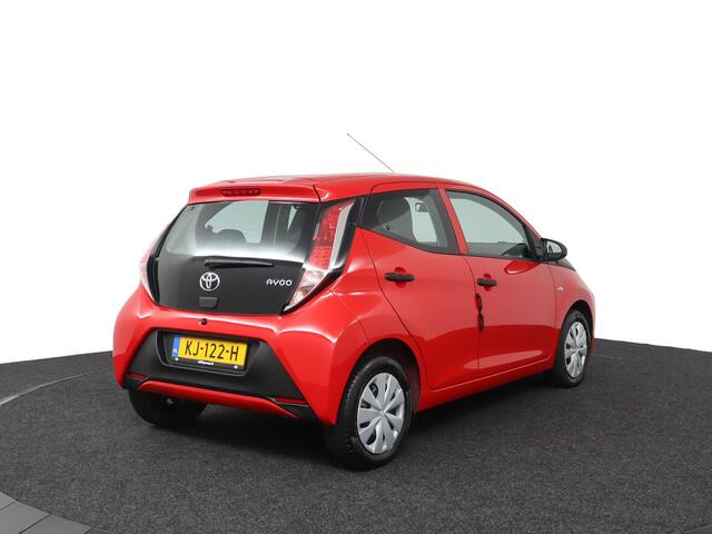 Toyota AYGO 1.0 VVT-i x-now | Airco | Bluetooth telefonie en muziek streaming |