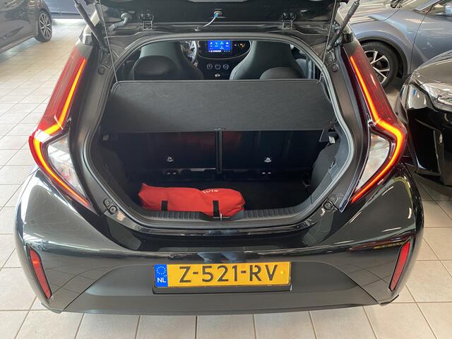 Toyota AYGO X 1.0 VVT-i MT Play