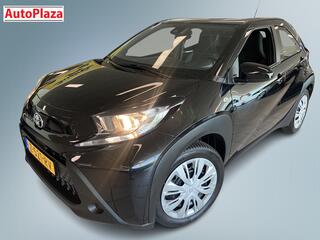 toyota-aygo-x-1.0-vvt-i-mt-play