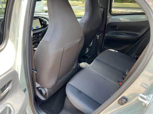 Toyota AYGO X 1.0 VVT-i S-CVT Premium