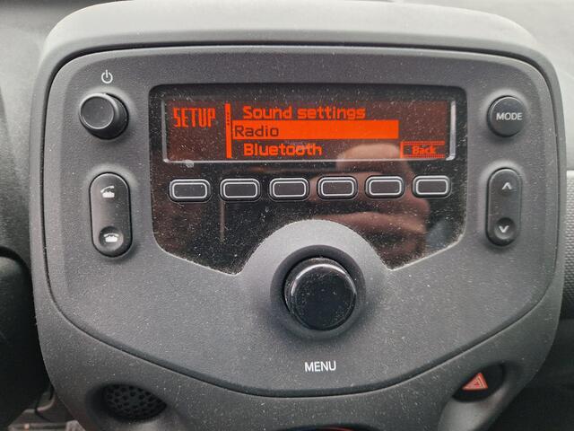 Toyota AYGO 1.0 VVT-i x-fun