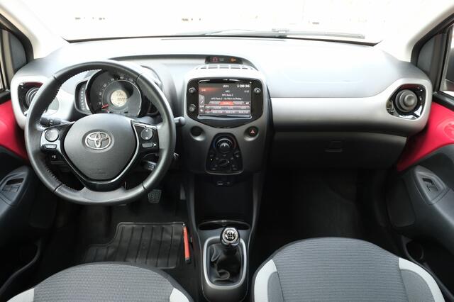 Toyota AYGO 1.0 VVT-i x-play | Apple Carplay & Android auto | Achteruitrijca
