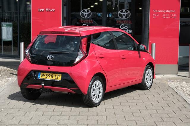 Toyota AYGO 1.0 VVT-i x-play | Apple Carplay & Android auto | Achteruitrijca