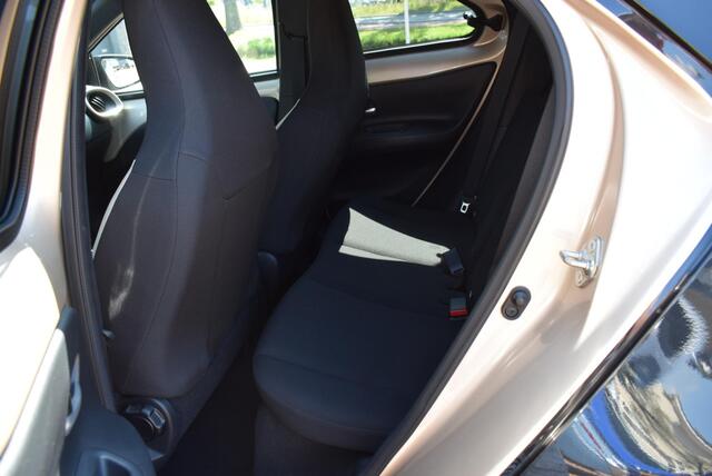 Toyota AYGO X 1.0 VVT-i S-CVT Pulse Navi/Carplay Airco Camera Km 22.300!!