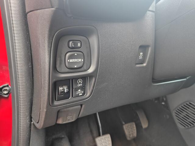 Toyota AYGO 1.0 VVT-i x-clusiv