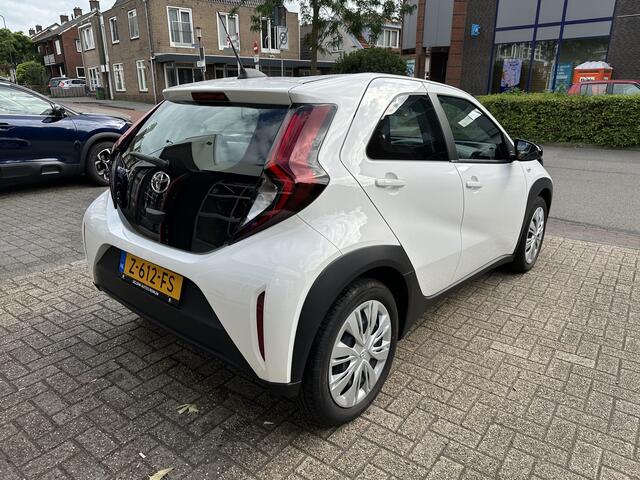Toyota AYGO X 1.0 VVT-i S-CVT Play Automaat All-in Prijs Airco/Cruise/Carplay/Android auto/Camera