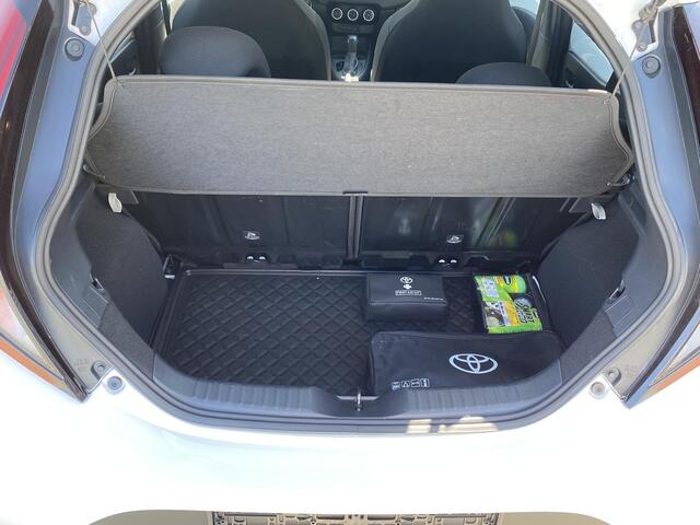 Toyota AYGO X 1.0 VVT-i S-CVT Play Automaat, AppleCarPlay/Android Auto Navigatie, Achteruitrij camera, Airconditioning, Adaptieve cruise control