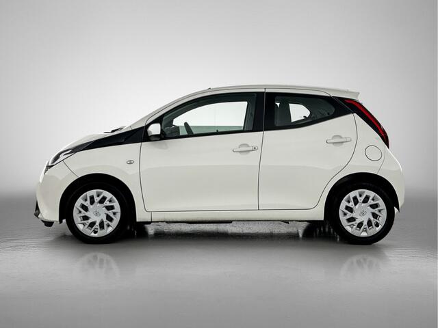 Toyota AYGO 1.0 VVT-i x-play limited | Airco | Camera | Apple Carplay/Android Auto |