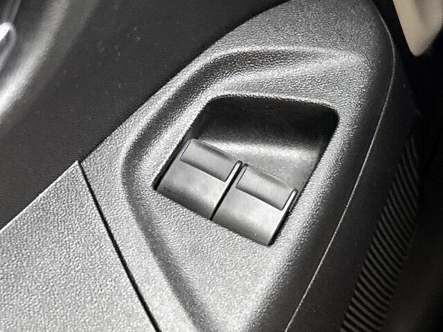 Toyota AYGO 1.0 VVT-i x-play limited | Airco | Camera | Apple Carplay/Android Auto |