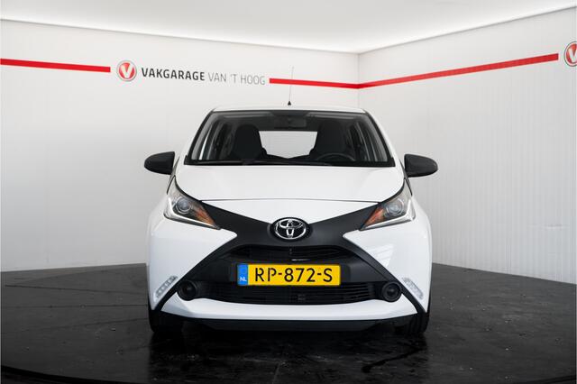Toyota AYGO 1.0 VVT-i x-fun Airco