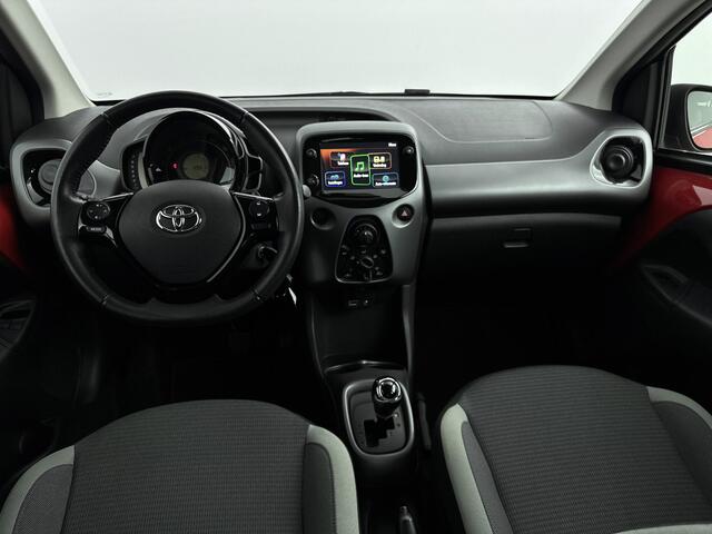 Toyota AYGO 1.0 VVT-i x-play | NL-Auto | Fietsendragerbeugel | Apple Carplay -/ Android Auto |