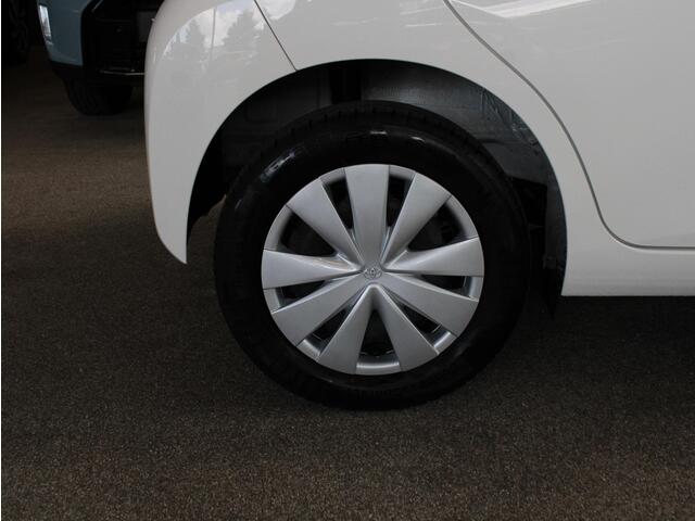 Toyota AYGO 1.0 VVT-i x-fun , 1e Eigenaar en Dealer ondehouden!
