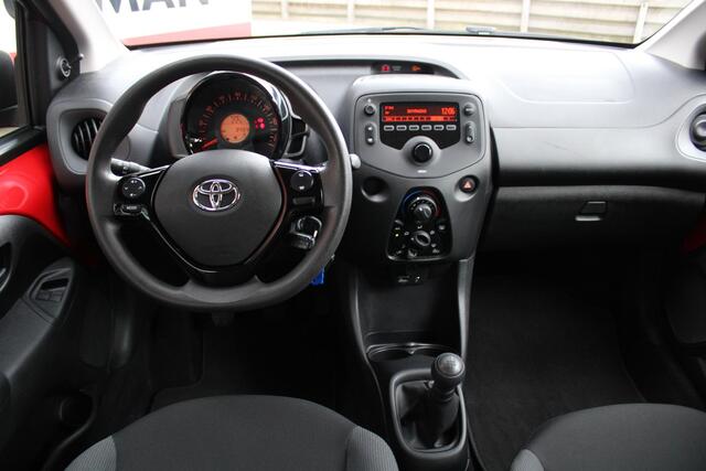 Toyota AYGO 1.0 VVT-i x-fun , 1e Eigenaar en Dealer onderhouden