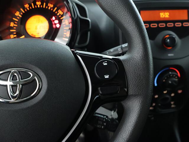 Toyota AYGO 1.0 VVT-i x-fun