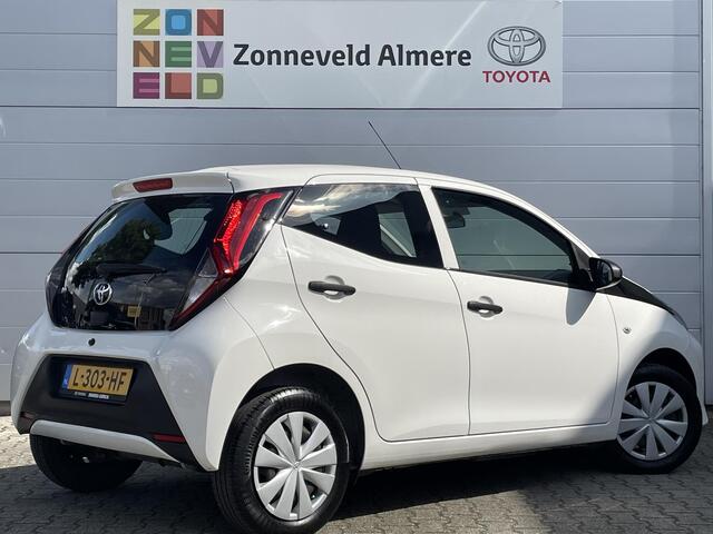 Toyota AYGO 1.0 VVT-i x-fun
