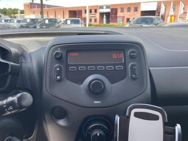 Toyota AYGO 1.0 VVT-i x-fun