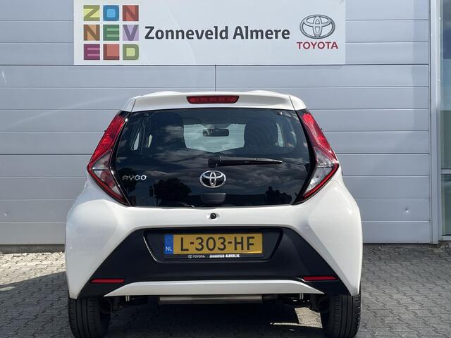 Toyota AYGO 1.0 VVT-i x-fun