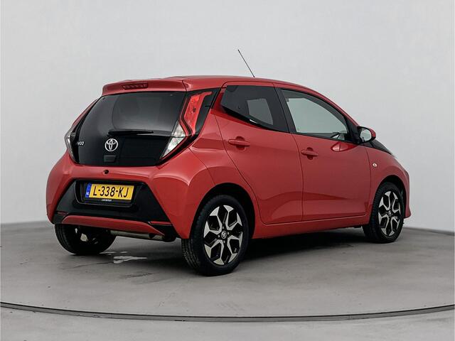 Toyota AYGO 1.0 VVT-i x-joy X-Shift automaat | Carplay | Automaat | Climate Control |