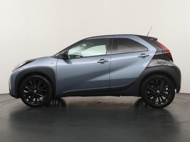 Toyota AYGO X 1.0 VVT-i MT Premium - L.M Velgen - Metallic - 5DRS -