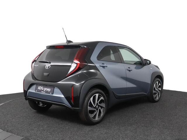 Toyota AYGO X 1.0 VVT-i MT Pulse | 17" lichtmetalen velgen | Automatische airco | Privacy Glass |