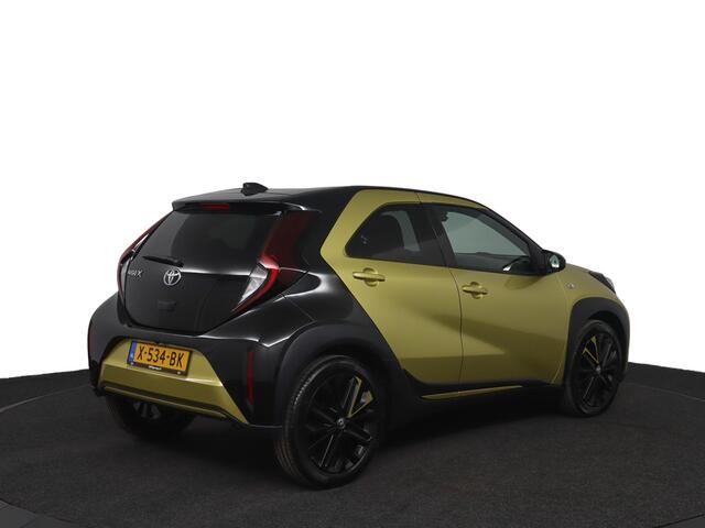 Toyota AYGO X 1.0 VVT-i S-CVT Pulse | Adaptive cruise control | Climate control | Automaat |