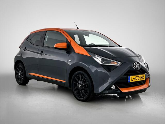 Toyota AYGO 1.0 VVT-i x-JBL | 1e Eigenaar | BTW | Dealer Onderhouden | LM Velgen | Climate Control | Apple Carplay / Android Auto |