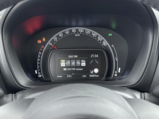 Toyota AYGO X 1.0 VVT-i MT Play Limited