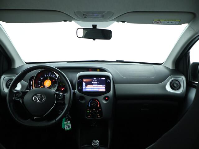 Toyota AYGO 1.0 VVT-i X-Play | Apple CarPlay | Android Auto |