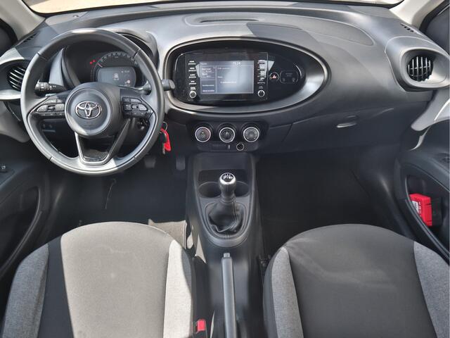 Toyota AYGO X 1.0 VVT-i MT Play | Airco | Camera | Bluetooth | DAB | Cruise Control |