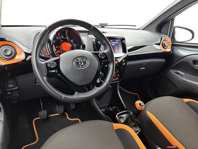 Toyota AYGO 1.0 VVT-i x-JBL | Camera | Airco | LM Velgen |