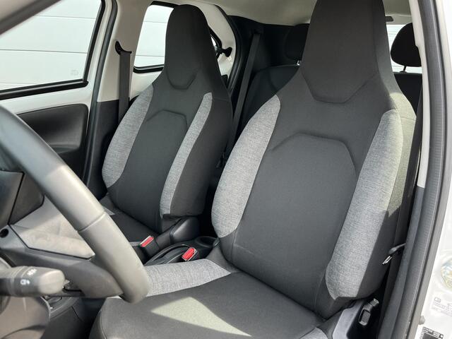 Toyota AYGO X 1.0 VVT-i S-CVT Play AUTOMAAT